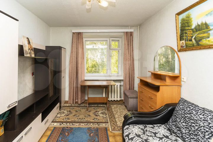 Комната 13,9 м² в 4-к., 3/9 эт.