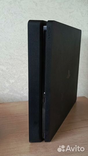 Sony PS 4 Slim