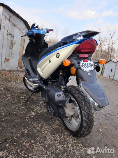 Скутер Racer 50 кубов
