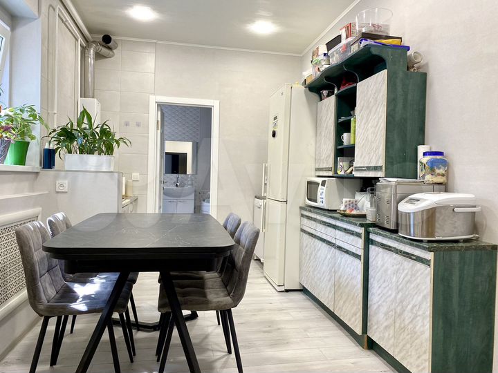 3-к. квартира, 63 м², 1/2 эт.