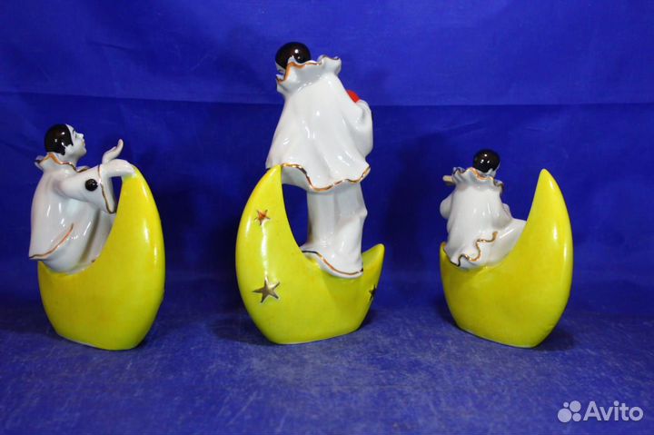 Фарфоровые статуэтки Пьеро триптих клоуны на Луне