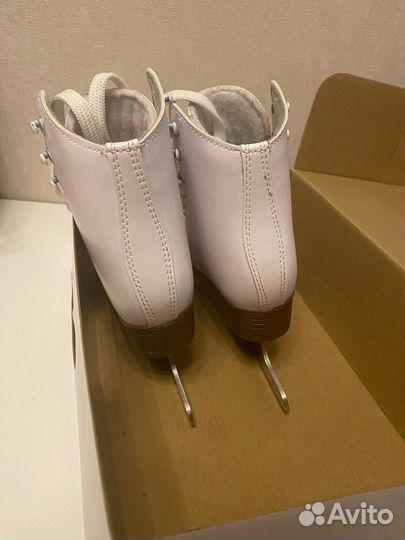 Коньки фигурные Graf Davos 27 размер