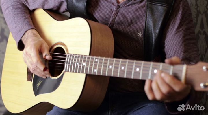 Акустическая гитара Maton + Аксессуары