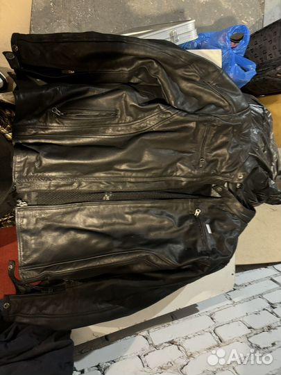 Мотокуртка кожаная с защитой