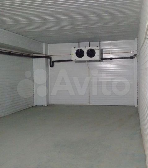 Морозильная камера от +4 до -18, 27 м²