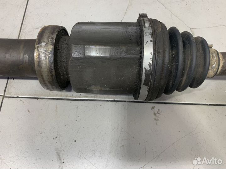 Привод передний правый Volvo S60 2 FS