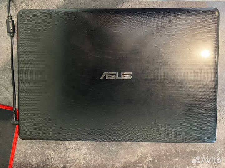 Ноутбук Asus x502c