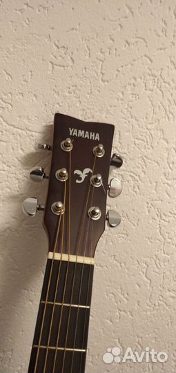 Электроакустическая гитара Yamaha fg800