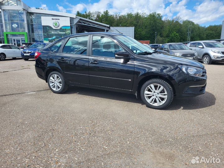 LADA Granta 1.6 МТ, 2023, 33 534 км