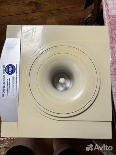 Кулер для воды напольный