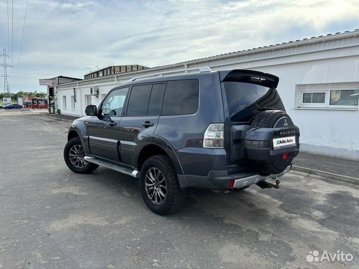 Mitsubishi Pajero 3.2 AT, 2008, 223 000 км