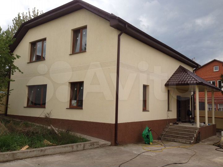 Дом 191 м² на участке 6,7 сот.