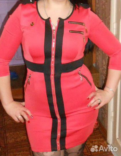 Продам платья