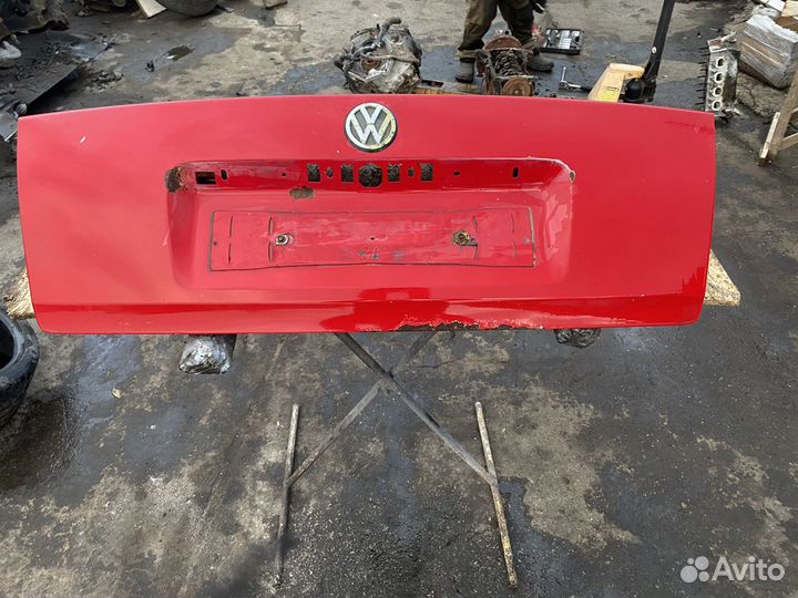 Крышка багажника passat b5