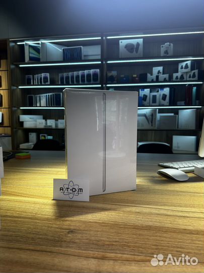 iPad (9-th generation) Wi-Fi 64GB
