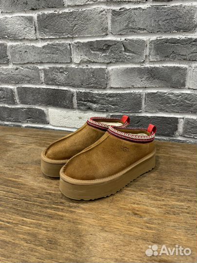 UGG tazz chestnut
