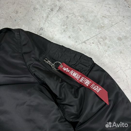 Зимний бомбер Alpha Industries оригинал