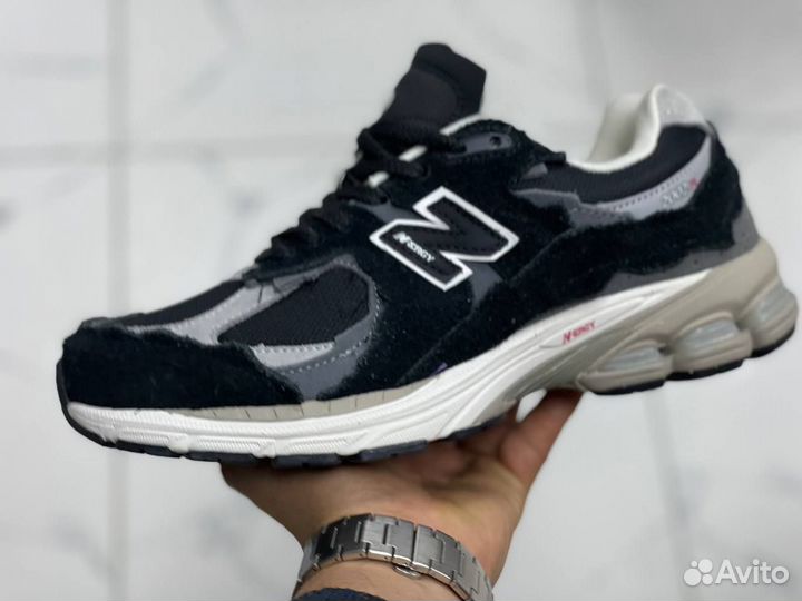 Кроссовки new balance 2002r