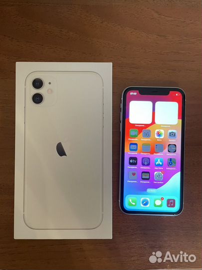 iPhone 11, 64 ГБ