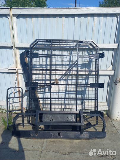 Силовые бампера с электролебёдкой и фаркопом Нива