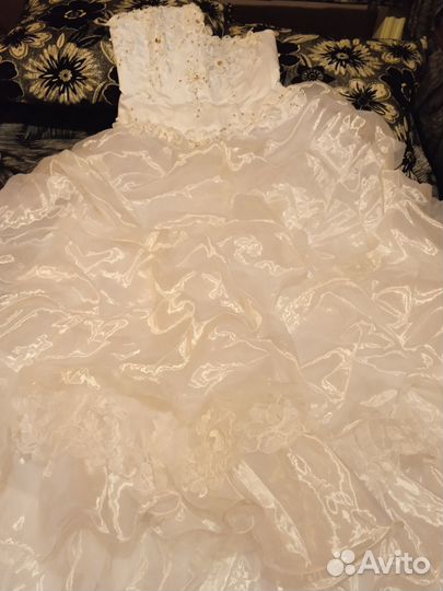 Продам свадебное платье