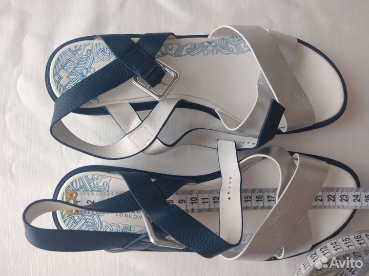 Carnaby Сандали женские натуральная кожа 39