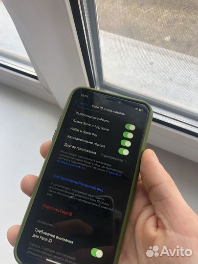 iPhone X, 64 ГБ