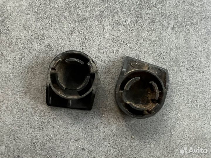 Заглушка стеклоотчистителей toyota corolla e110