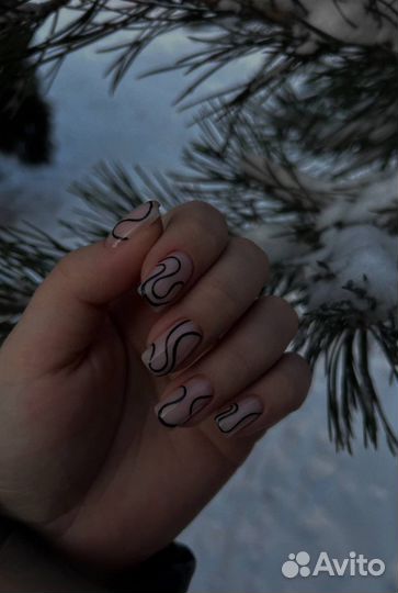 Наращивание ногтей