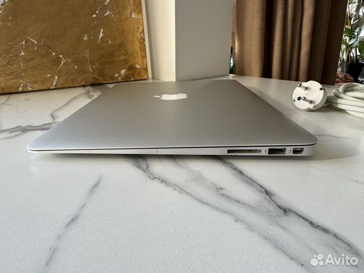 MacBook Air 13 2014(2015) 256GB