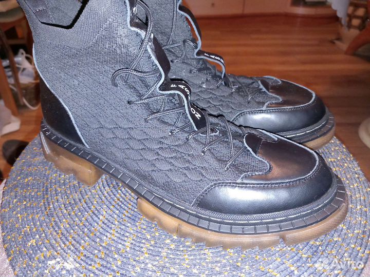 Ботинки мужские 43 размер новые