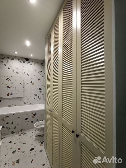 Жалюзийные двери