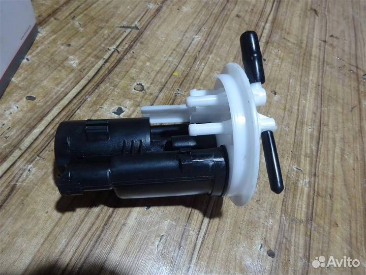 Фильтр топливный Mitsubishi Lancer (CS/Classic) 2