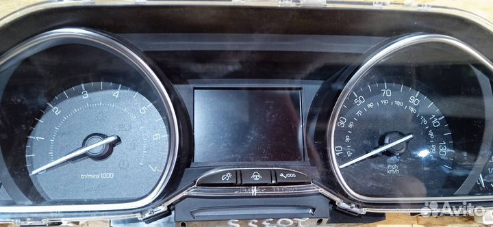 Панель приборов (щиток) Peugeot 2008 рест. 2018