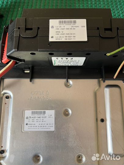 Блок предохранителей SAM на мерседес w221