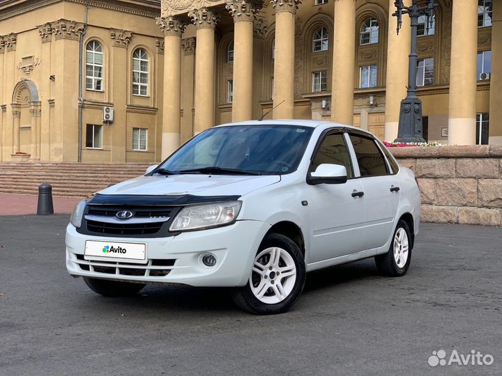 LADA Granta 1.6 МТ, 2012, 260 000 км