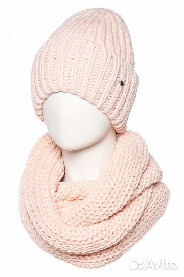 Комплект шапка и шарф женские