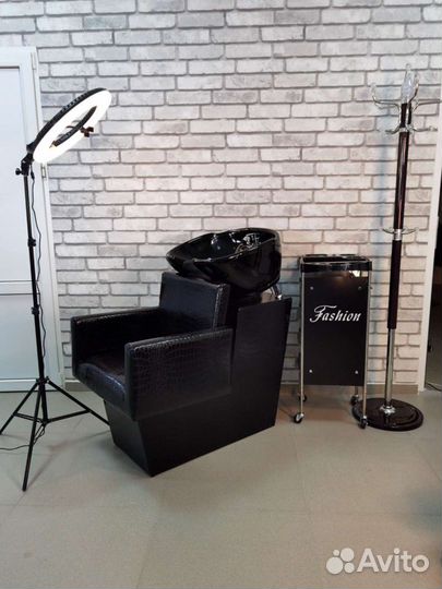 Раковина с кресло-тумбой