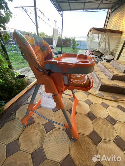 Стульчик для кормления