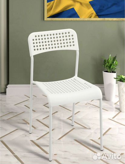 Продам два стула IKEA