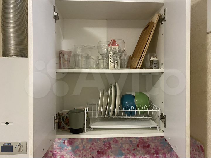 2-к. квартира, 43 м², 1/5 эт.