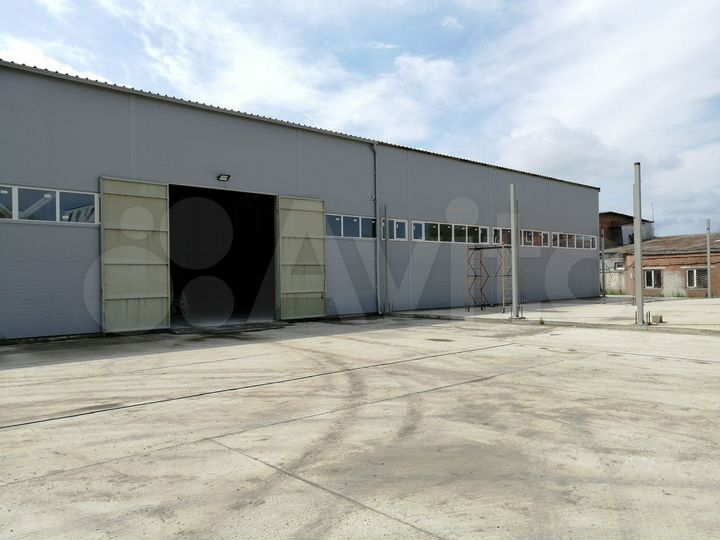 Склад, 560 м²