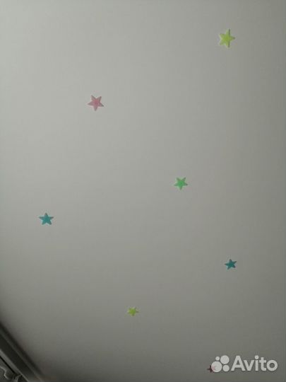 Наклейки светящиеся в темноте