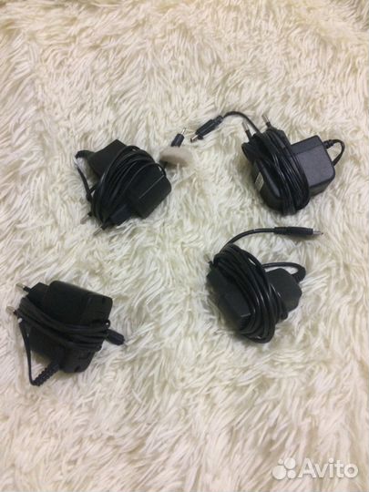 Зарядные устройства для телефона разные оригиналы