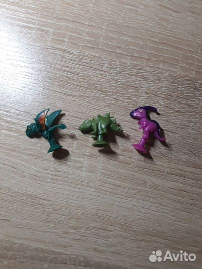 Завры, мячи, скрепыши, приколыши пакетом