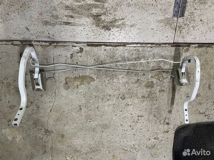 Петли багажника Nissan Almera G15