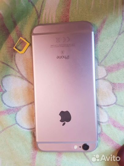 Телефон iPhone 6s