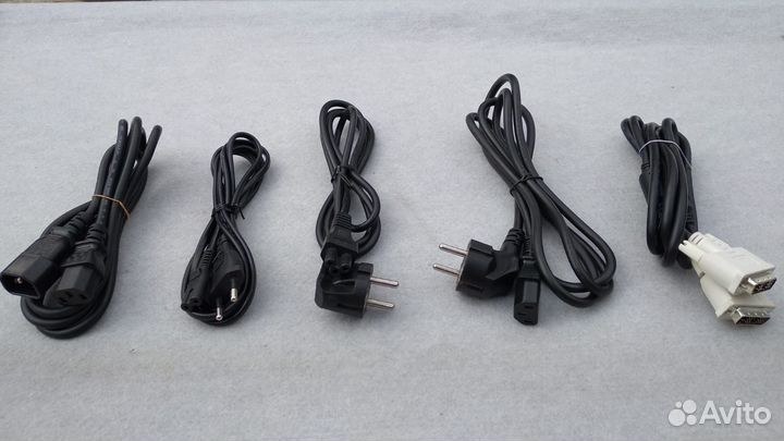 Кабель для компьютера