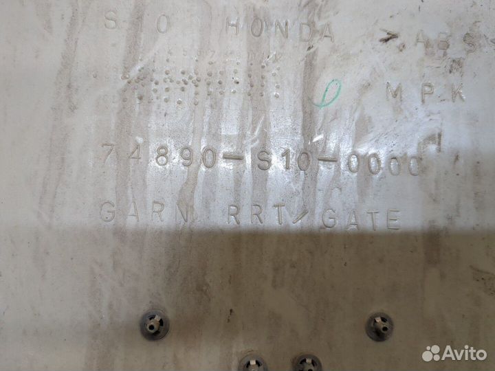 Накладка крышки багажника Honda CR-V, 2002