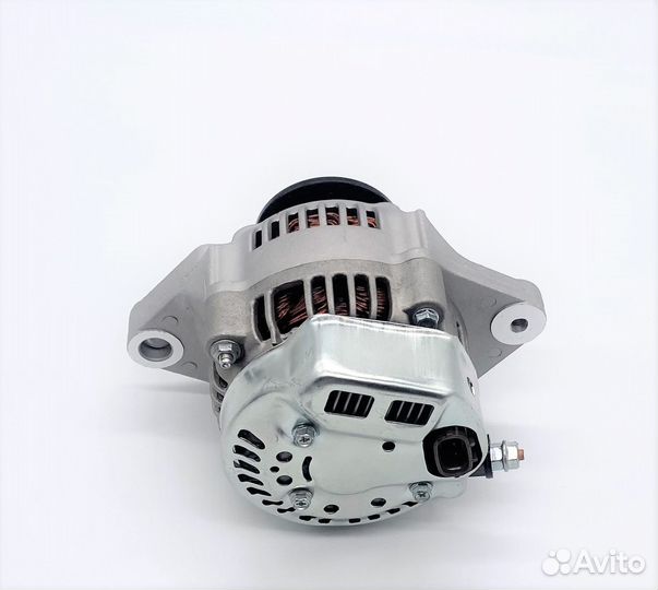 Генератор Kubota V2403 (12V/50A)